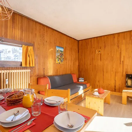 Appartement Le Pramecou - Val Claret-3 By Interhome *