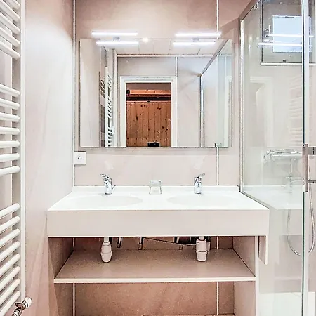 Le Pramecou - Val Claret-3 By Interhome *